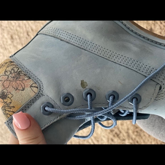 Timberlands - Picture 4 of 4